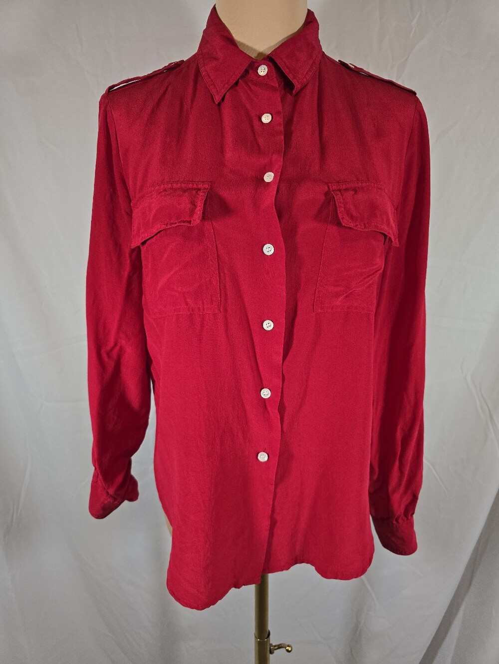 Silk Chaus Red Button-up Utility Shirt - Medium